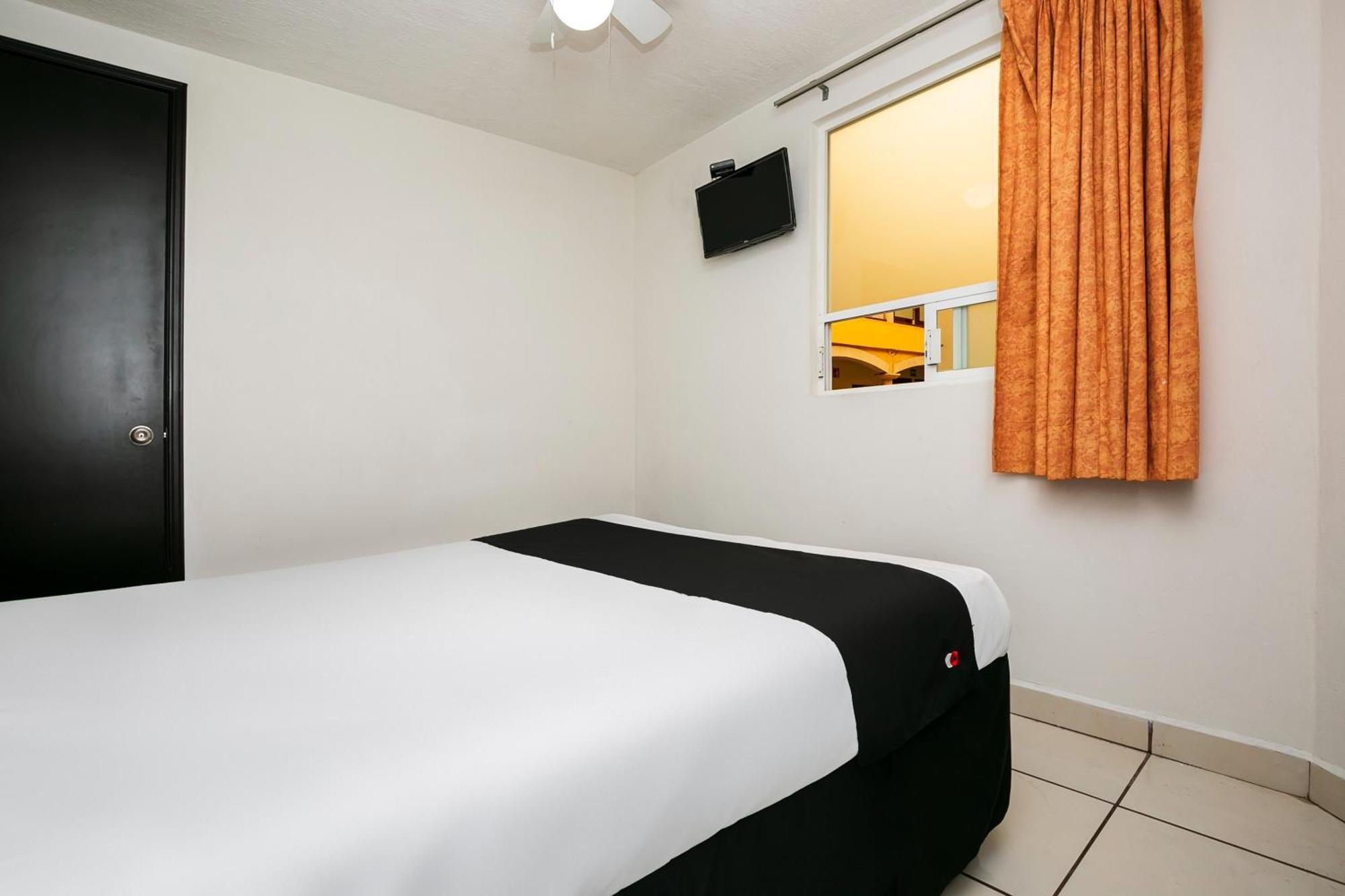 Capital O Hotel Victoria Morelia Exterior photo