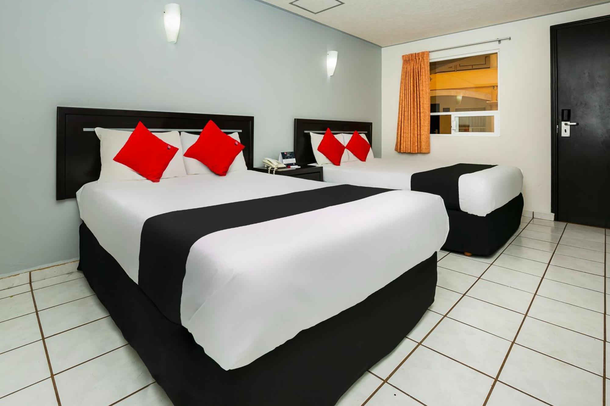 Capital O Hotel Victoria Morelia Exterior photo